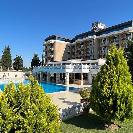 Premier Vista Hotel سيليفري المظهر الخارجي الصورة