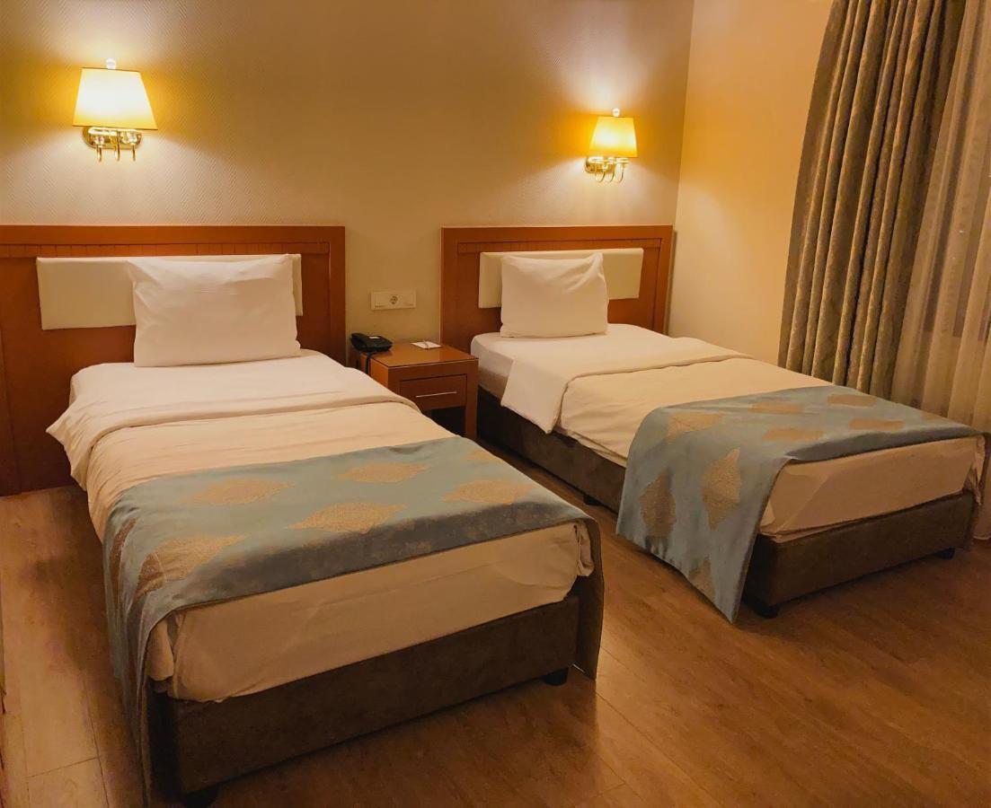 Premier Vista Hotel سيليفري المظهر الخارجي الصورة
