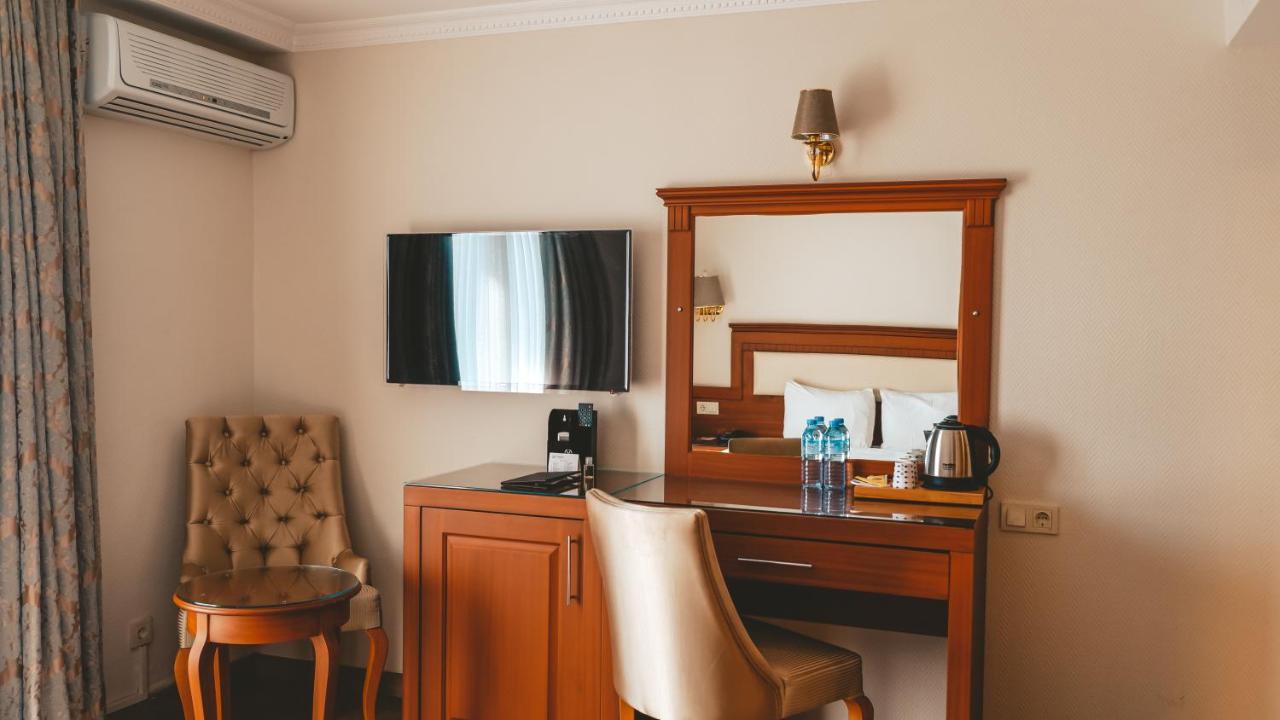 Premier Vista Hotel سيليفري المظهر الخارجي الصورة